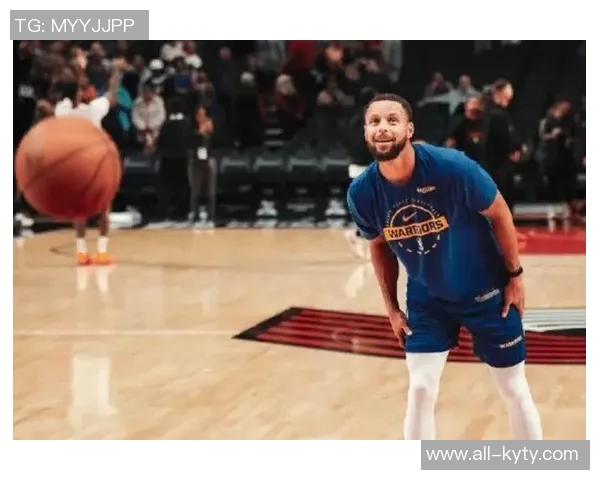 四人得分20展现团队篮球魅力库里期待继续打出精彩表现